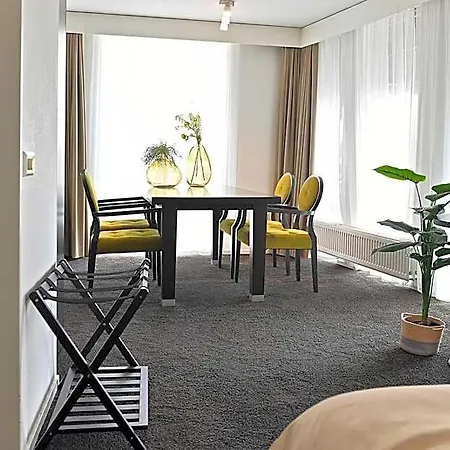 Hotel Medemblik 3* 메뎀브릭