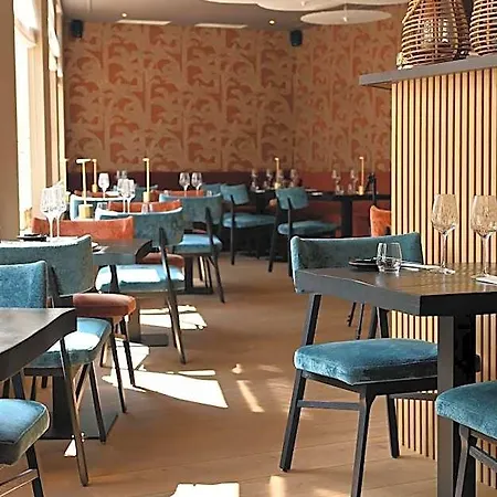 Hotel Medemblik 호텔 메뎀브릭