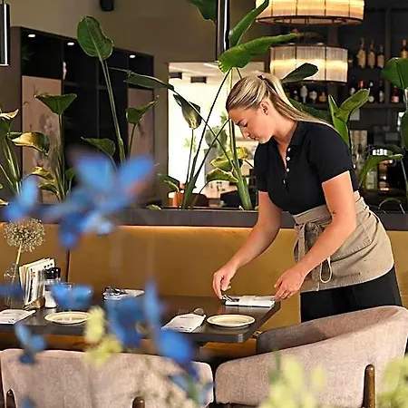 Hotel Medemblik 호텔 메뎀브릭