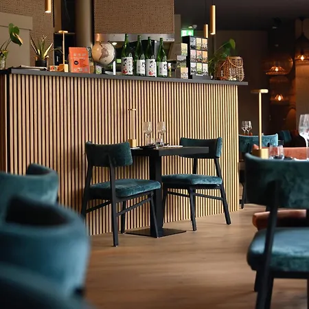 Hotel Medemblik מלון מדמבליק